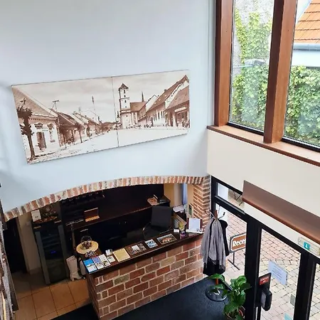 Pod Klastorom Penzión pre hostí Pezinok